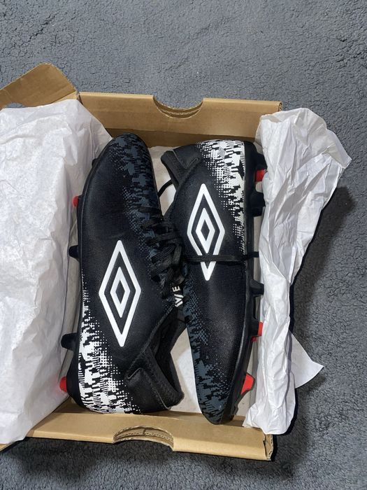 Ghete de fotbal de vanzare