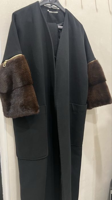 Продается пальто