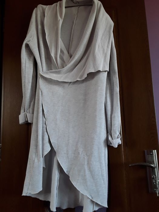 Vând Cardigan Damă Lung Mărimea XL