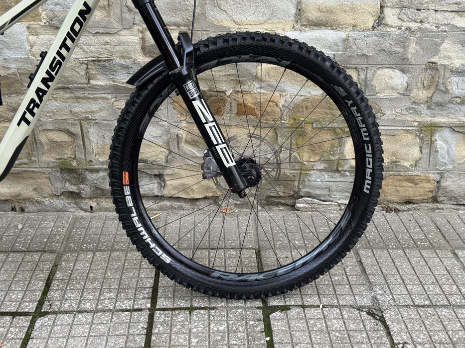 Планински карбонов велосипед TRANSITION PATROL  CARBON( L размер)