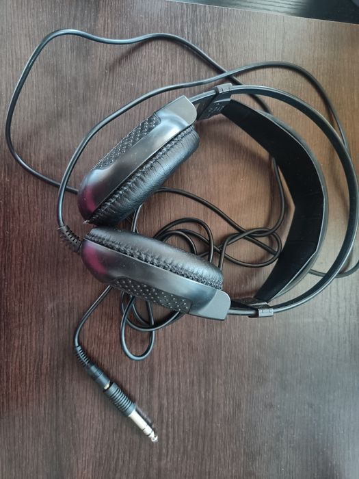 Microfon + placa de sunet + căști