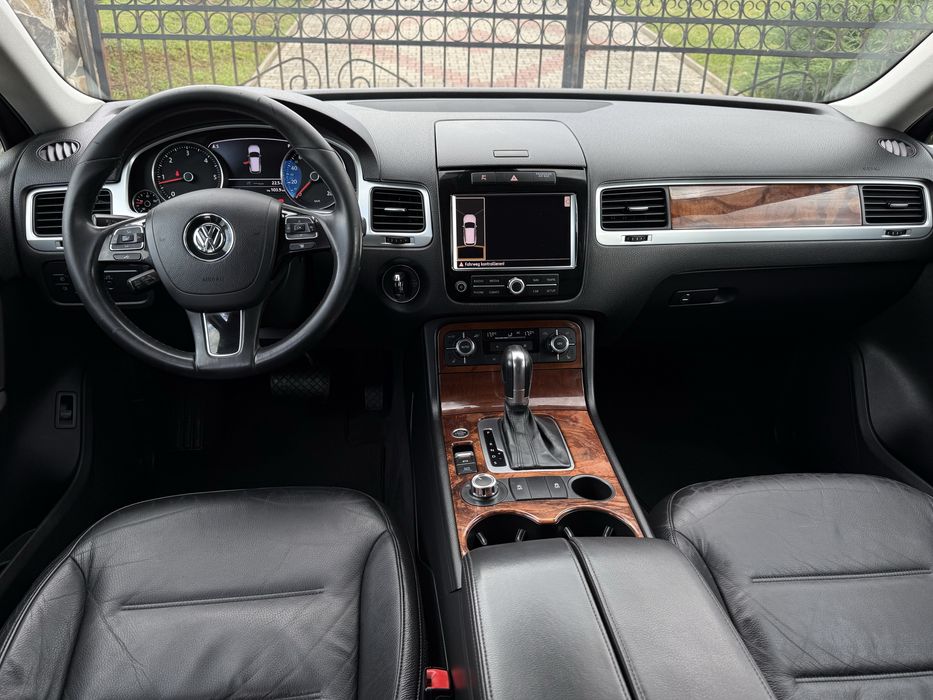 VOLKSWAGEN Touareg 2011 — imagine 5