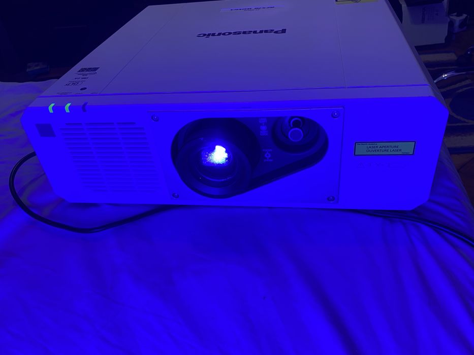 Video Proiector Laser Panasonic PT-RZ570 WUXGA