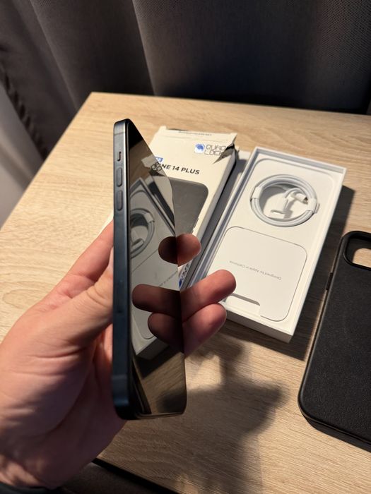 iPhone 14 plus .