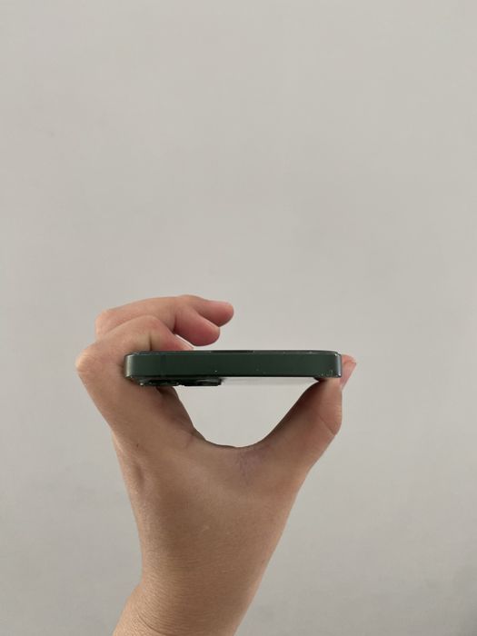 Iphone 13 зеленый