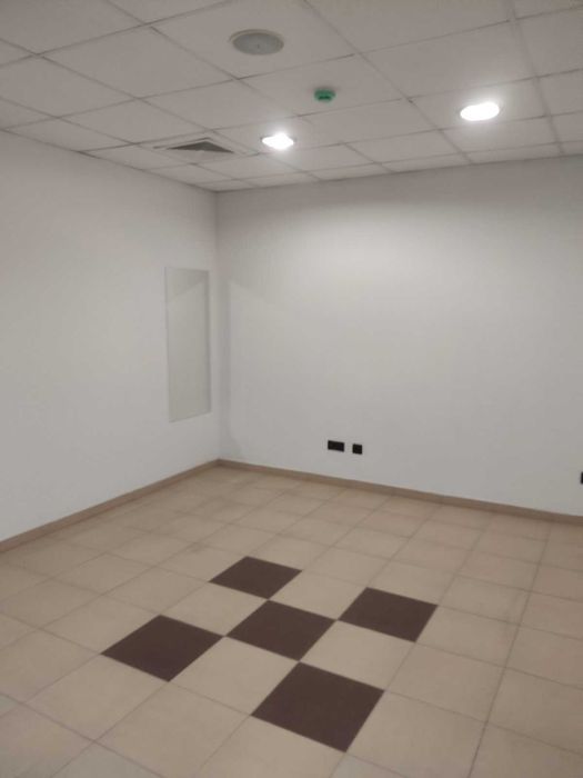 Продава се Магазин в Петрич - 22 кв.м за 612 €/кв.м - Снимка #1