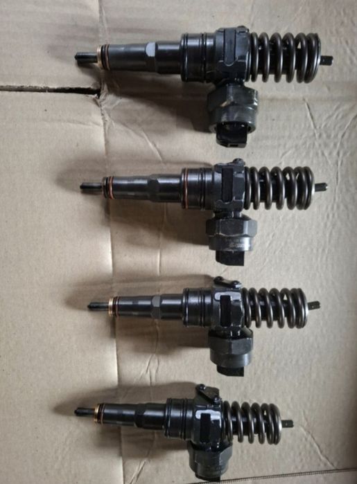 Set injectoare Wolswagen Sharan 1.9 AUY