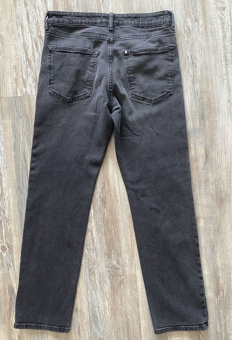 Дънки Slim Fit - класически стил