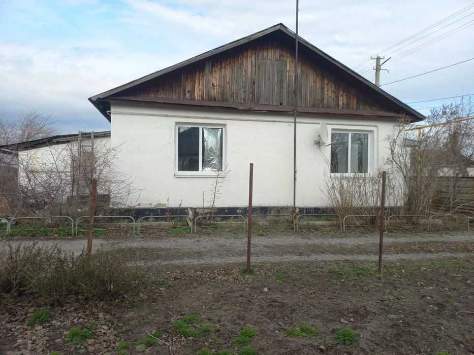 Продаётся  дом площадью 92,9 м² в селе Перцевка