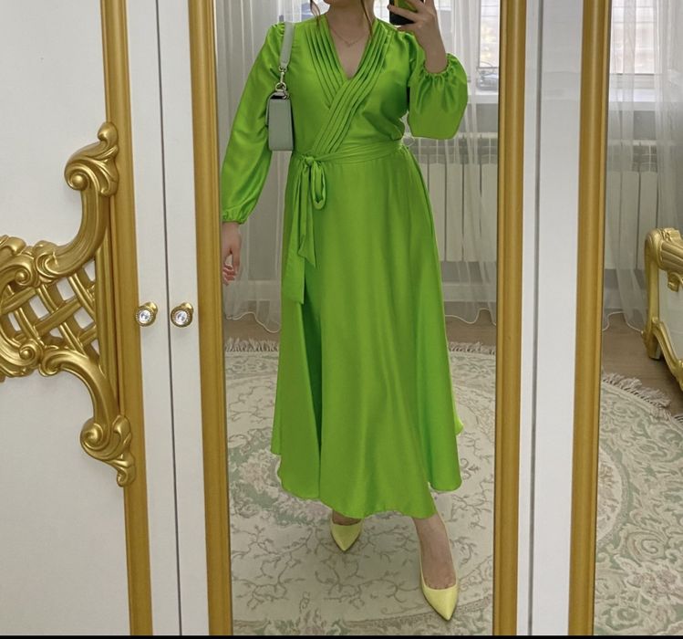 Итальянское платье  (атлас)