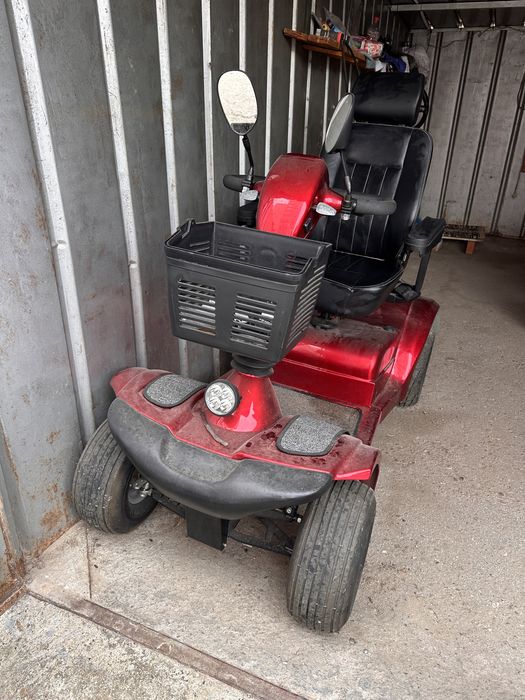 Акумолаторна инвалидна количка Wisking 4030