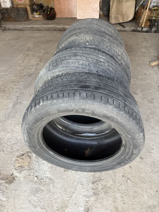 Летние шины бу 285/50/20 комплект