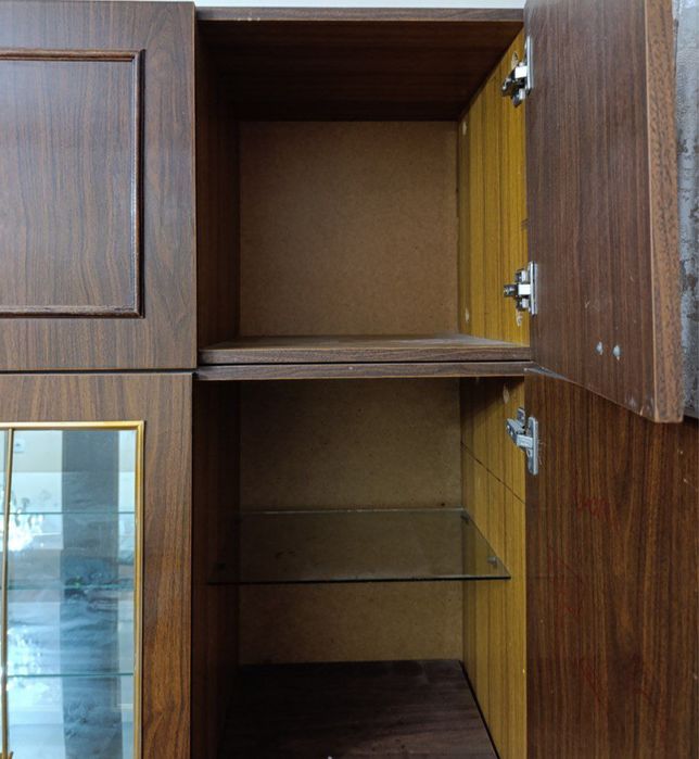 Sotiladi , ikki dona shkaf