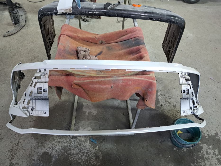 Бампер на Hyundai sonata