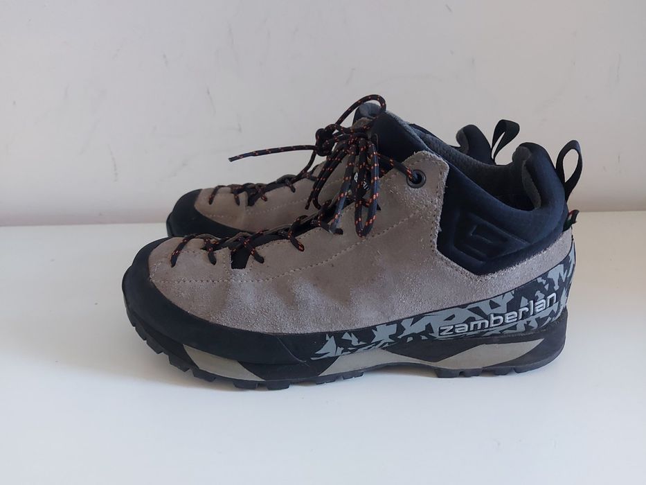 Zamberlan 39 номер стелка 25 см.Gore-tex.Vibram подметка.Катерене