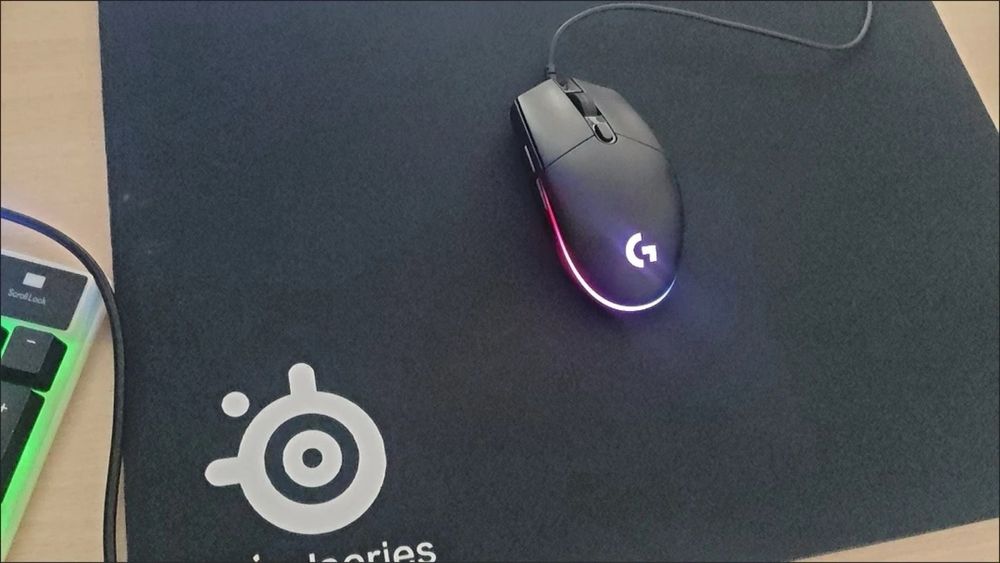 SteelSeries коврик черный