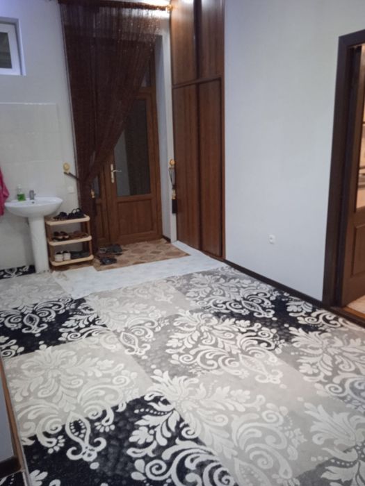 Vobkent tumanida 6 sotixli kottej sotiladi