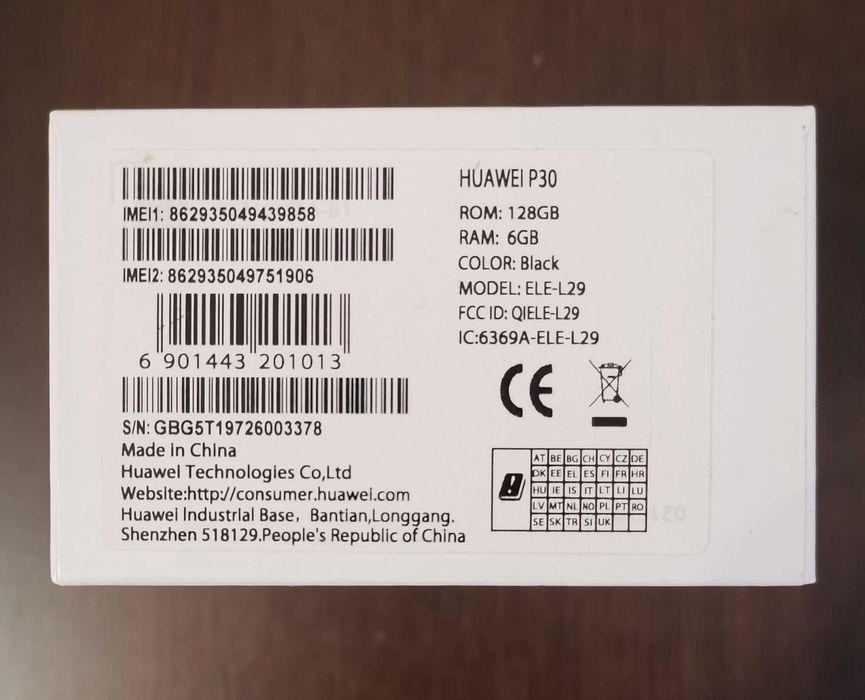 Vând Huawei P30, pachet complet