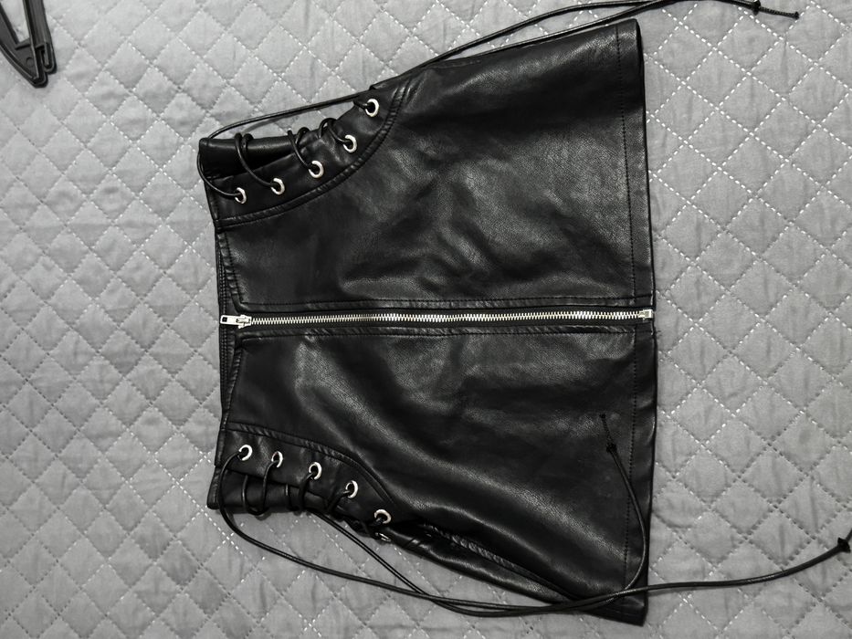 Кожанная юбка мини