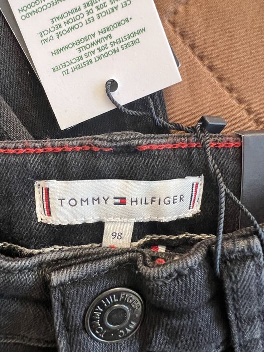 Детски дънки Tommy hilfiger