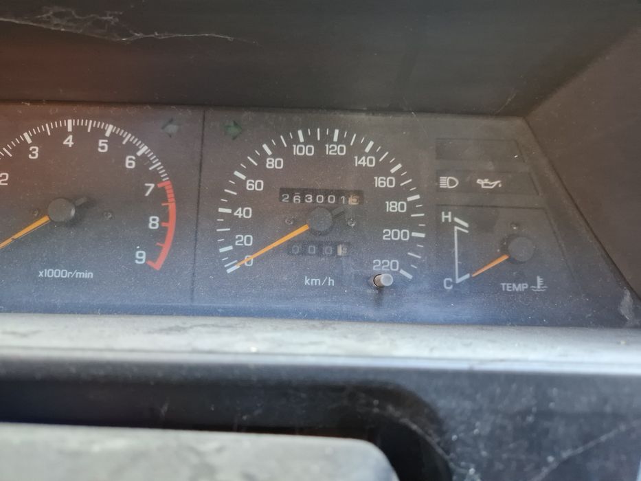 Nissan Sunny GTI SLX