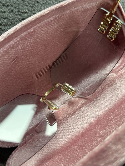 Слънчеви очила Miu Miu