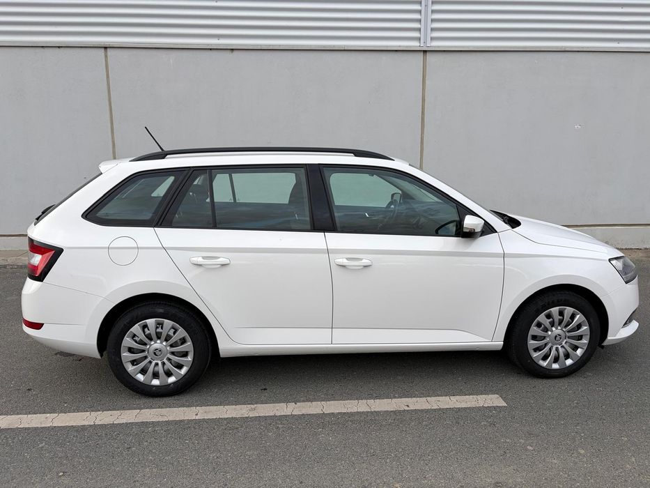 SKODA Fabia 2022 — imagine 3