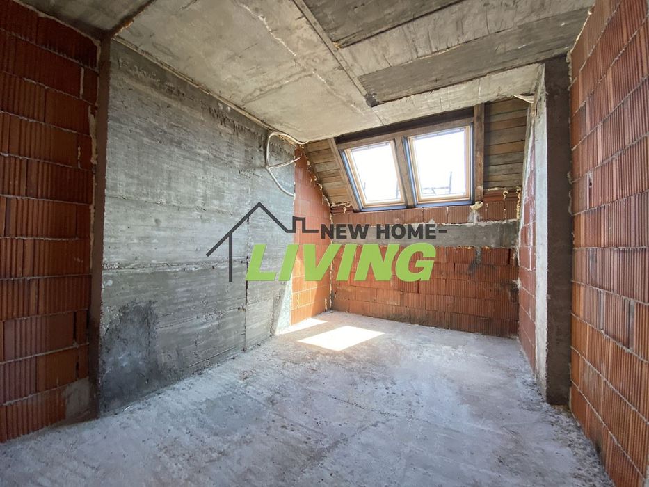 Продава се Тристаен апартамент в Пловдив, Западен - 117 кв.м за 740 €/кв.м - Снимка #12