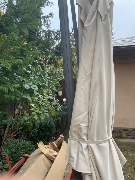 Umbrela terasa 330 cm noua cutie