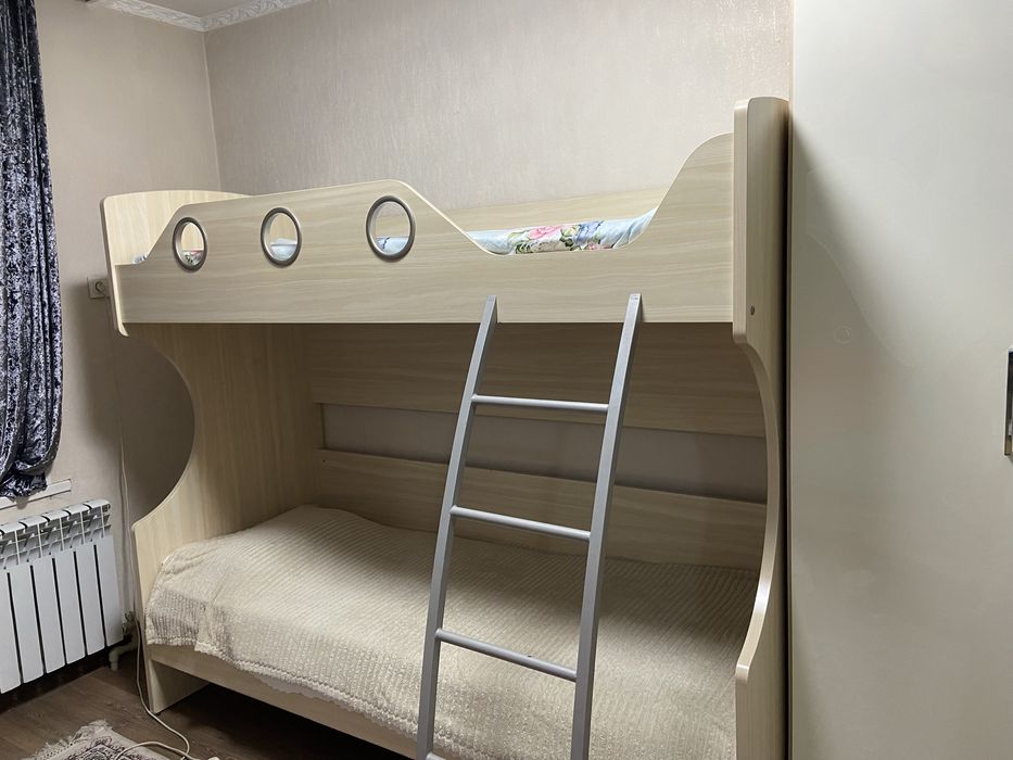 Детская кровать двухъярусная