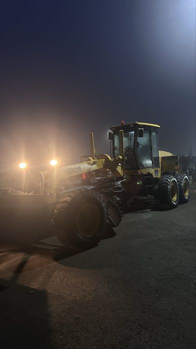 Услуги Автогрейдера GR215