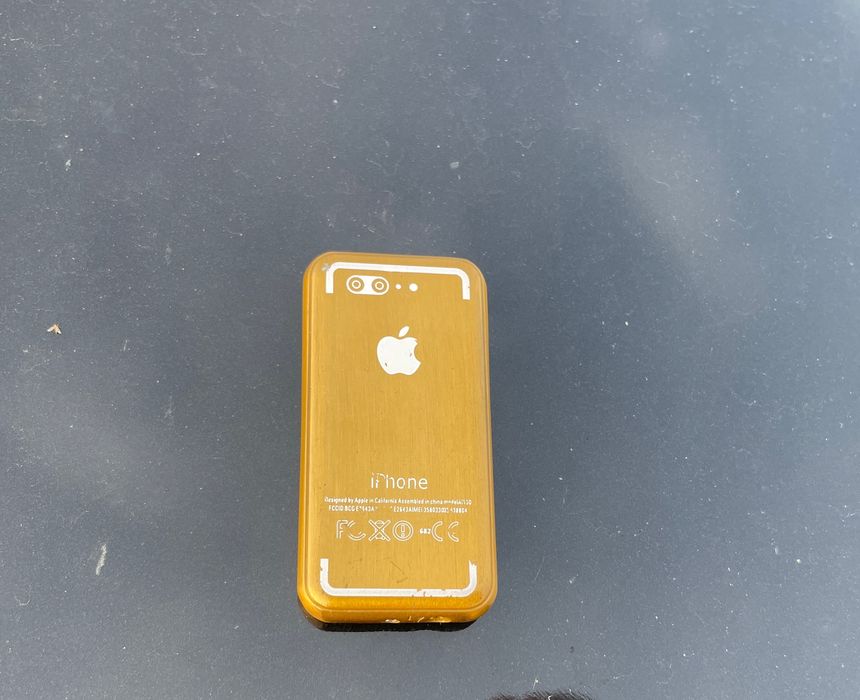 Айфон золото зажигалка