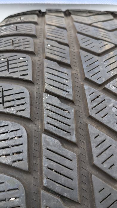 295/35/R21 Pereche 2 Anvelope de Turism PIRELLI (Cod P0558)