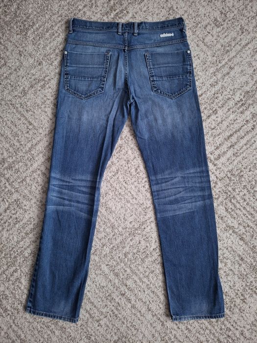 Blugi Adidas Neo W32L32