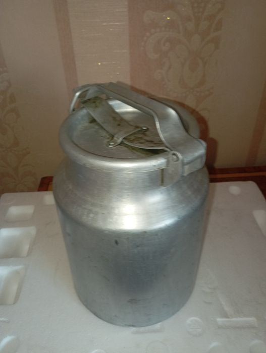 Продам аллюминовую флягу