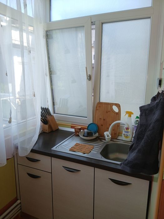 Vând apartament 3 camere!