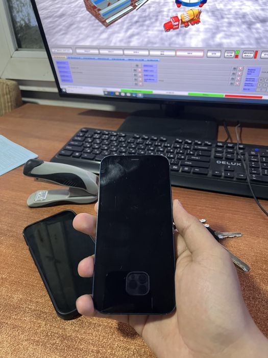 Продам 12 на 256гб 91акб