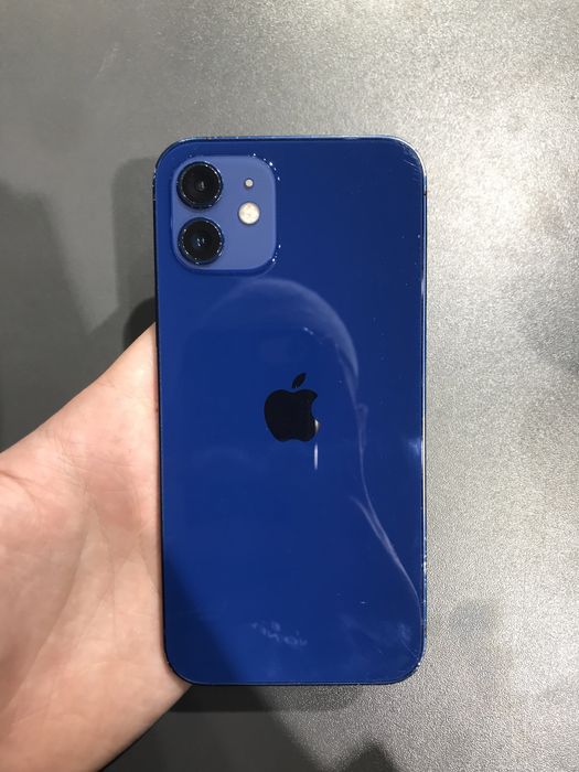 Срочно iPhone 12