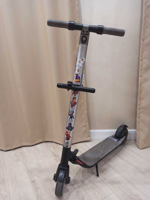 Продам электросамокат
