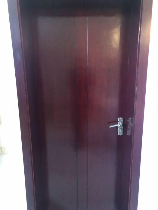 Двери межкомнатные 2 шт