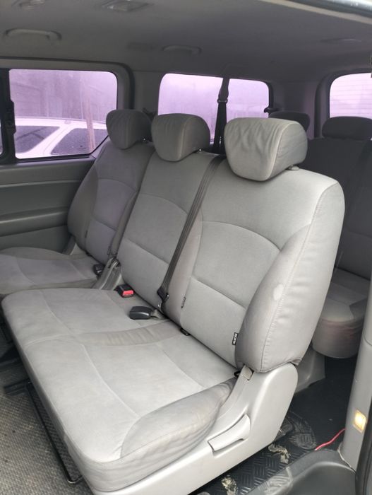 Продам машину минивэн Хундай старекс