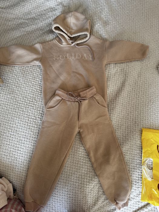 Прозам костюмы на девочку