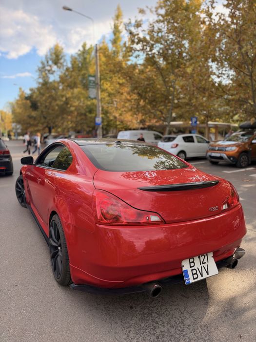 Infiniti G37 S Coupe 3.7 V6 - 370 cp - RWD