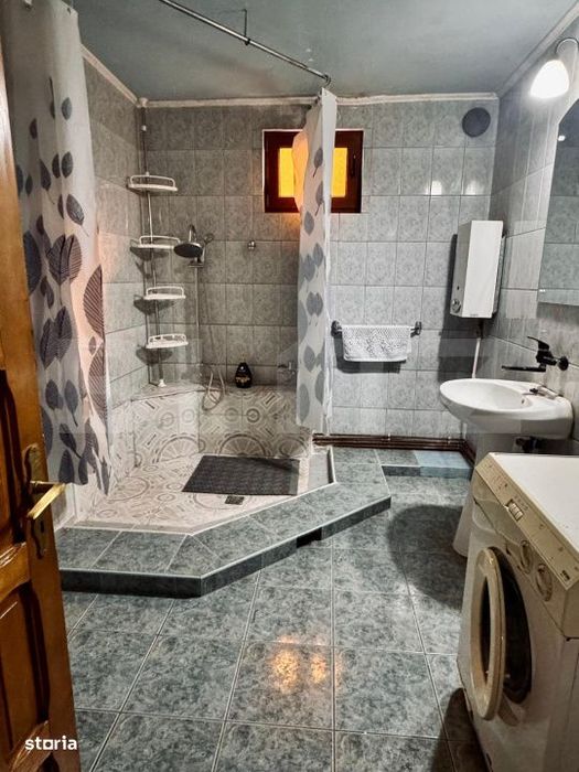 Proprietate potential rezidential si comercial, 1200 mp teren, zona Va