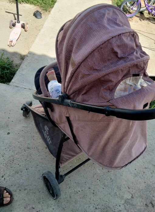Коляска продам Нормолны