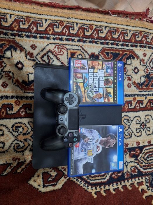 PS4 SLIM с играми