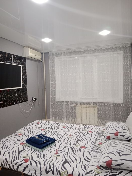 Сдам квартиру по суточно 1 ком