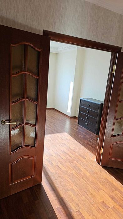 продам двери б/у