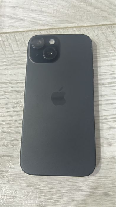 Iphone 15  за части без драскотина