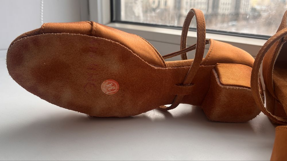 Туфли танцевальные бальные для танцев